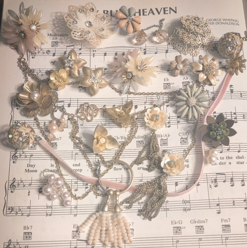 Mid Century Floral Assembly Collection